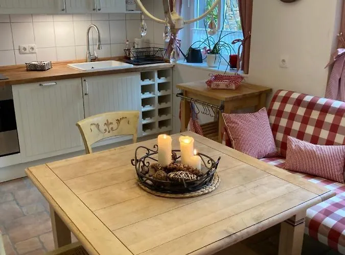 Froehlich Apartment *